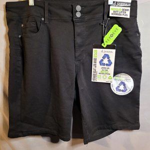 COPY - NWT d.jeans Recycled Denim Highwaist Bermuda Shorts. Size 18W